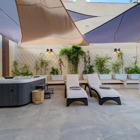 Stunning With Jacuzzi & Beautiful Views By 360 Estates