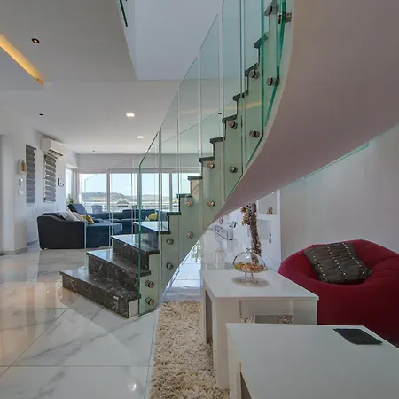 Stunning With Jacuzzi & Beautiful Views By 360 Estates Mellieha
