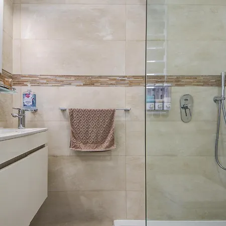 Stunning With Jacuzzi & Beautiful Views By 360 Estates * Mellieħa